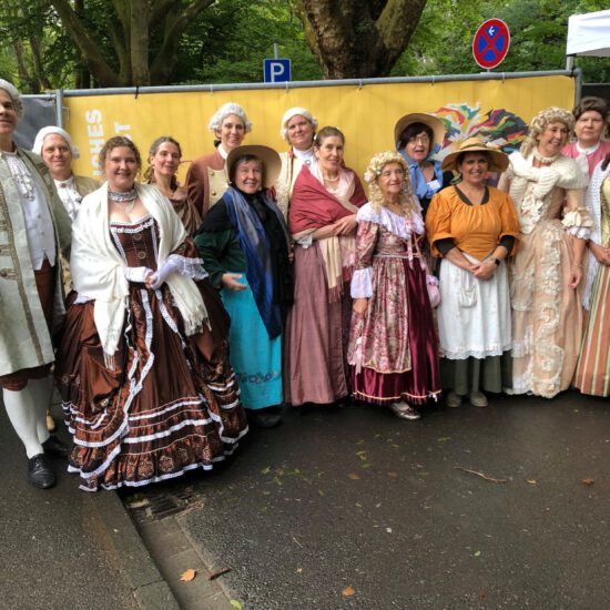Gruppenbild der Tänzer von La Riverenza